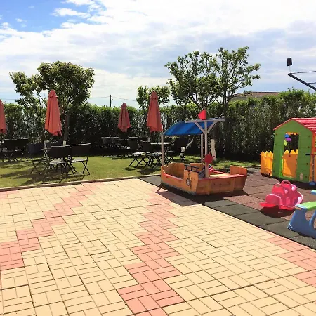 Πανσιόν Casa Eden