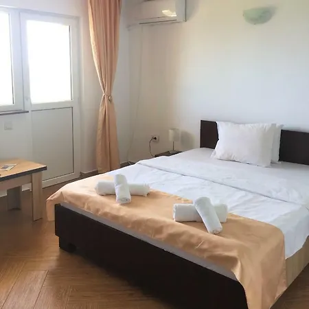 Casa Eden Πανσιόν Costinești